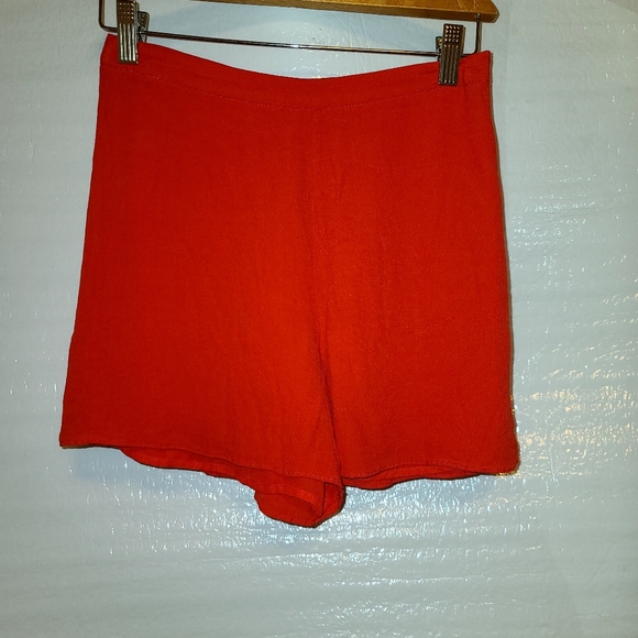 Aritzia Wilfred Emelyn Shorts Red High  Waisted Shorts - Picture 8 of 12